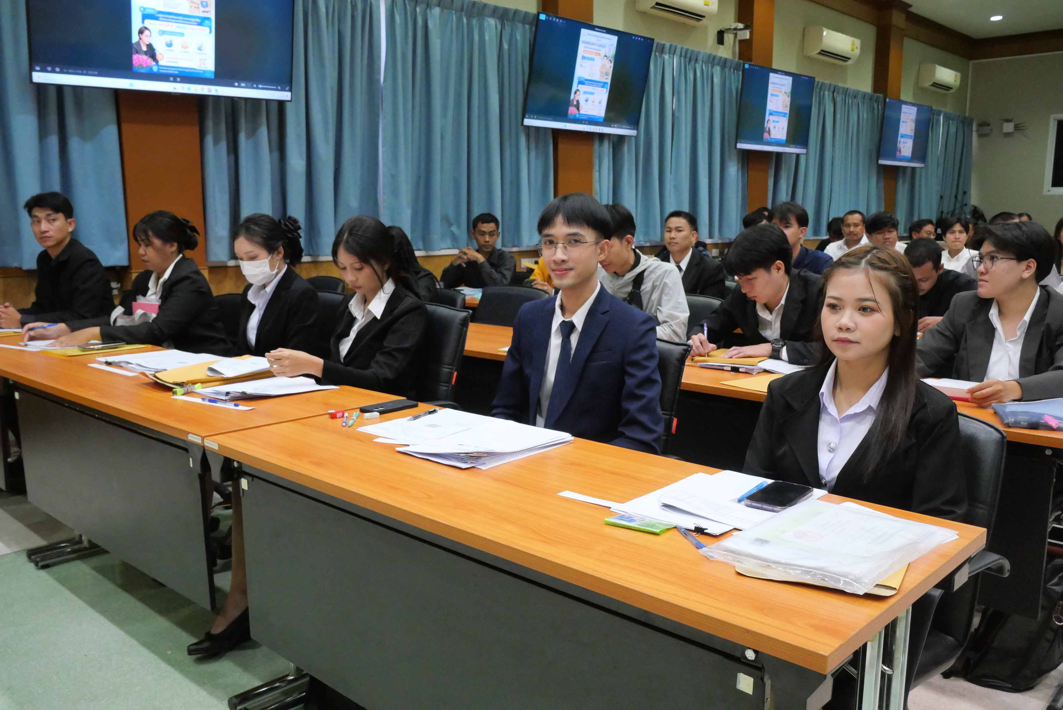 title - ส.ป.ก. รับรายงานตัวเพื่อบรรจุและแต่งตั้งเป็นข้าราชการพลเรือนสามัญ